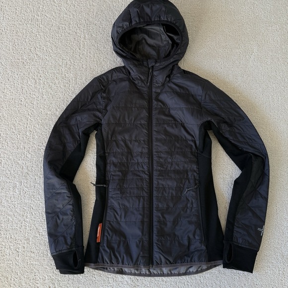 Icebreaker Jackets & Blazers - Icebreaker MerinoLOFT Helix Long Sleeve Zip Hood Jacket Women's XS Black $300